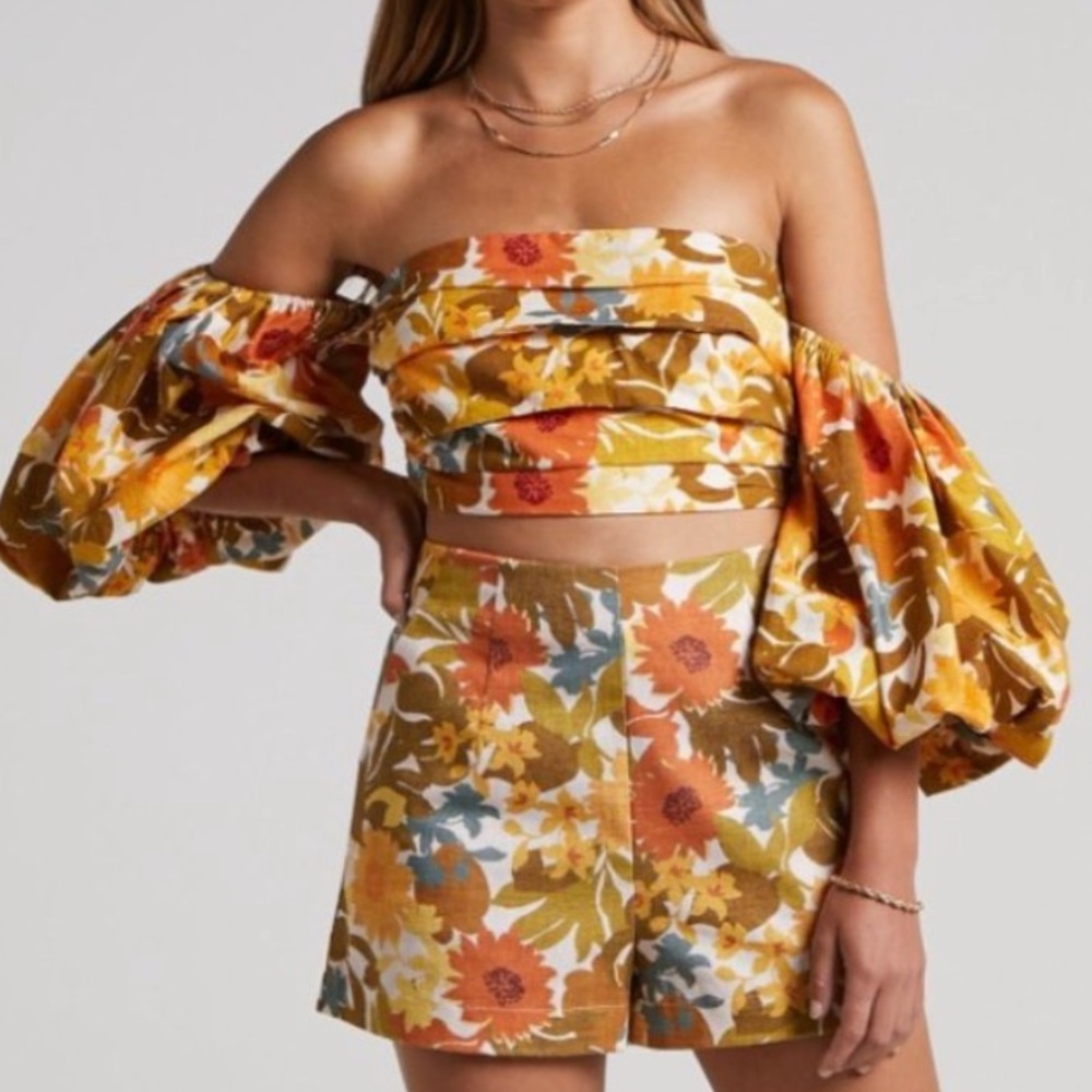 Amalie The Label Showpo Floral Off-Shoulder Blouse size 12 Ariesey - Picture 4 of 16